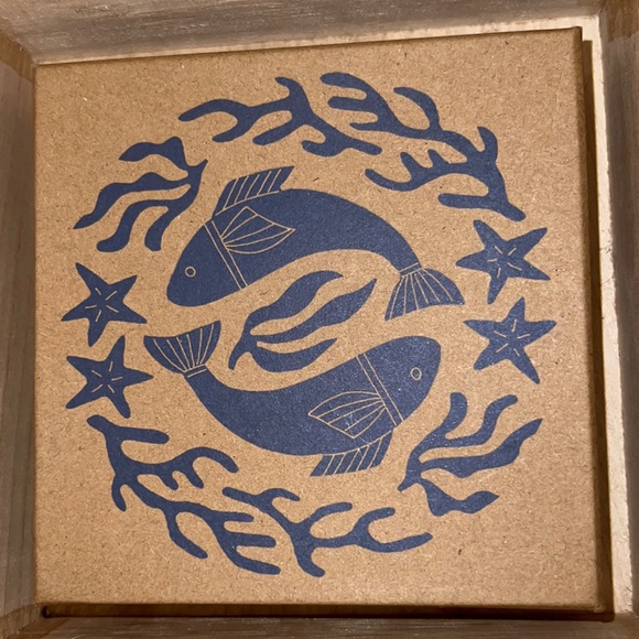 Zodiac…indigo “Pisces” round ceramic decorative trinket box in Kraft gift-NIB - Picture 4 of 16